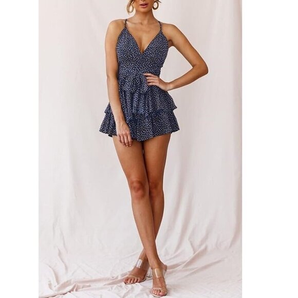 NIP Fixmatti Cute Spaghetti Strap V Neck Backless Ruffle Skirt Romper - Small - Picture 4 of 13